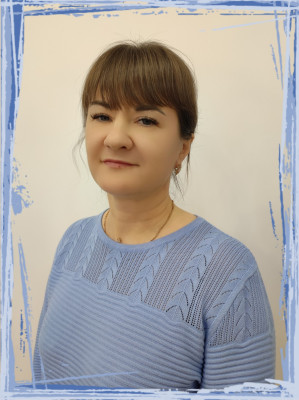 Бухгалтер Демина Оксана Леонидовна